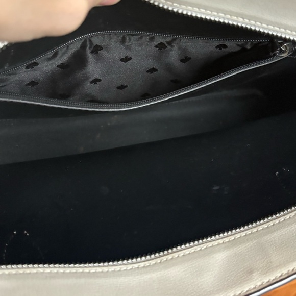 Kate Spade New York Adel Large Tote off-white refined grain leather FLAW - Picture 11 of 16